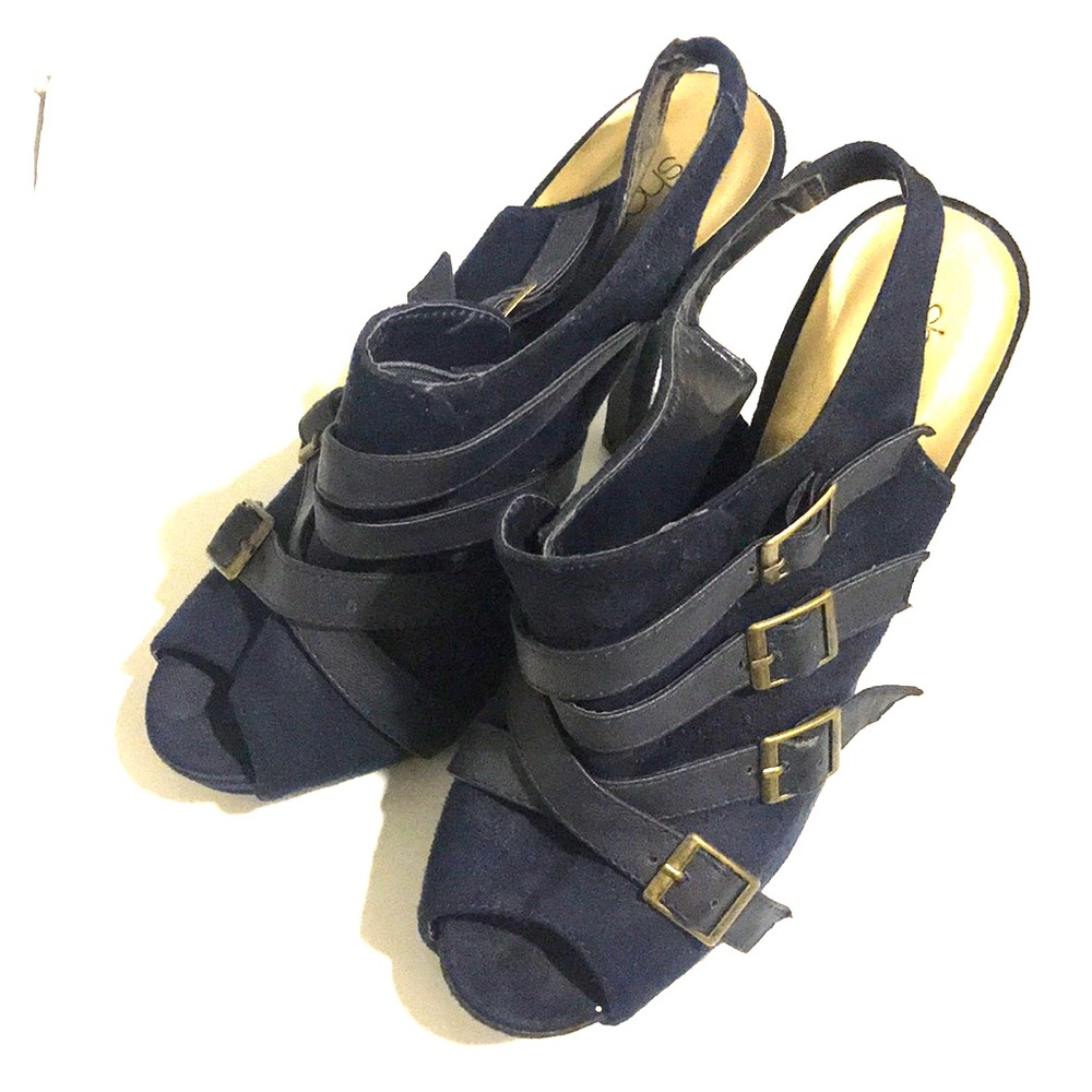 Strappy sling back peep toe heels